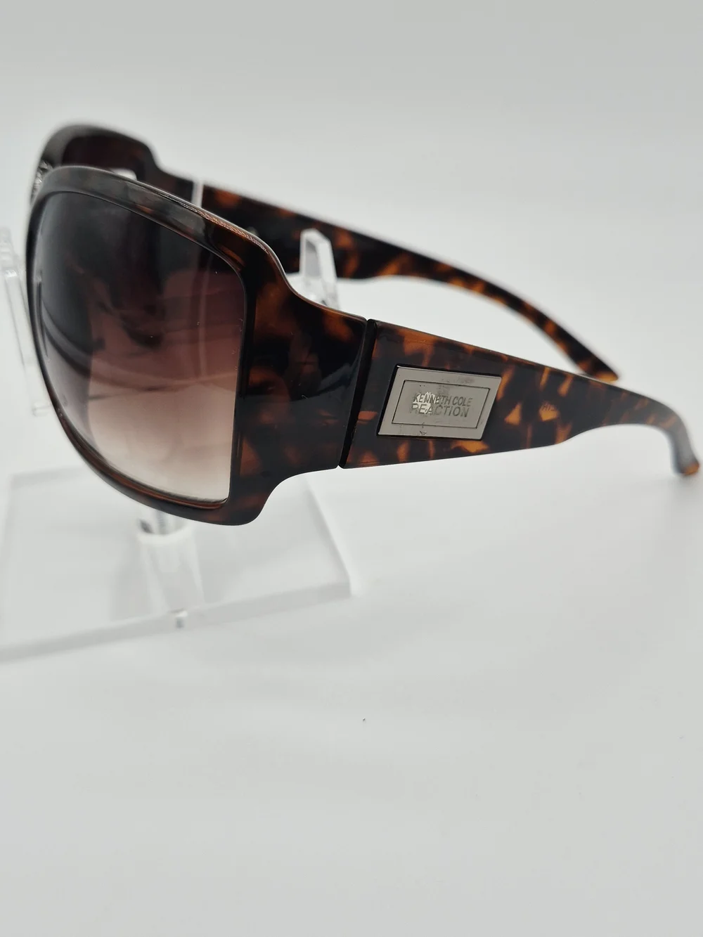 Kenneth Cole Reaction Women's Tortoiseshell Sunglasses - Brown Gradient Lenses